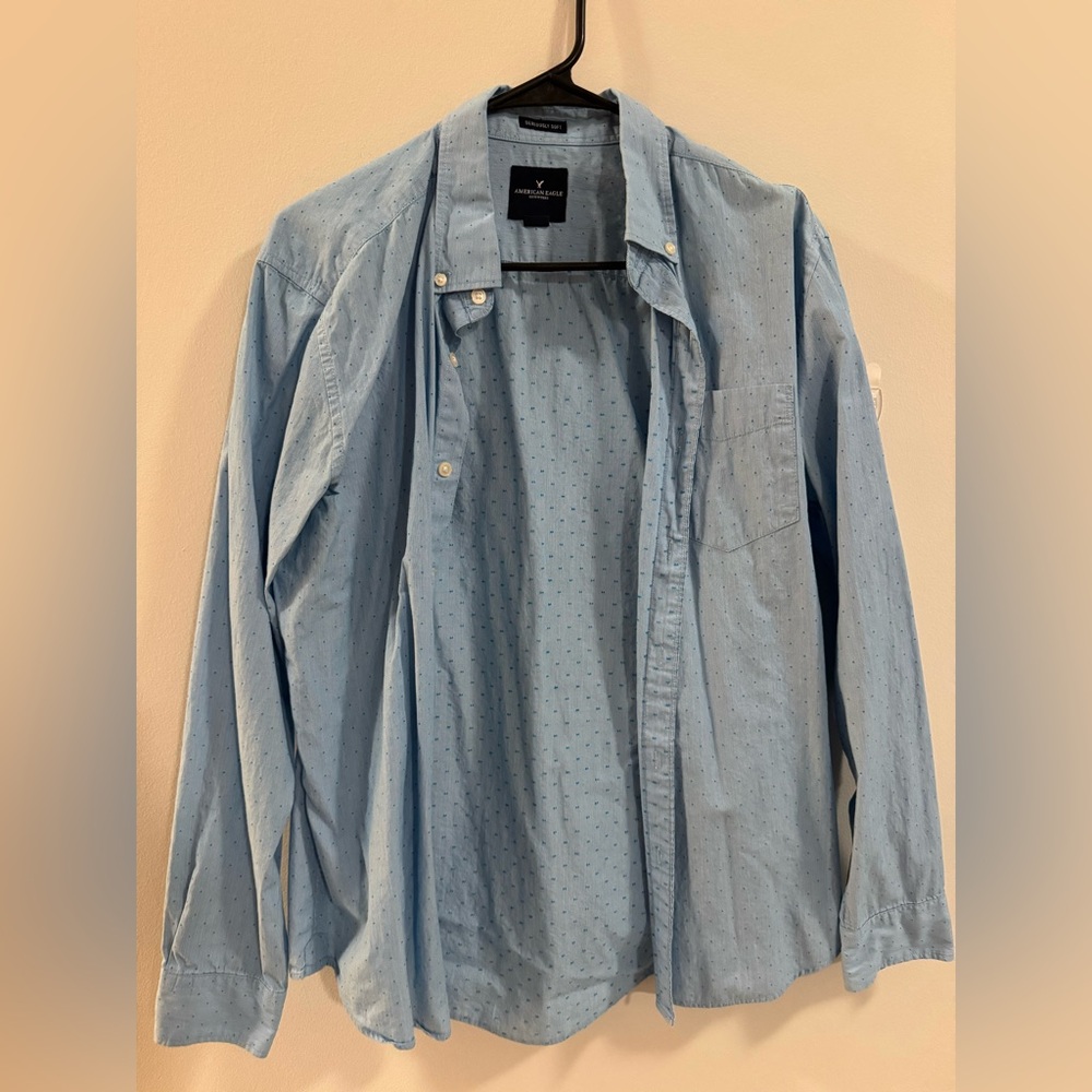 American Eagle Outfitters Light Blue Men's Button-Up Shirt